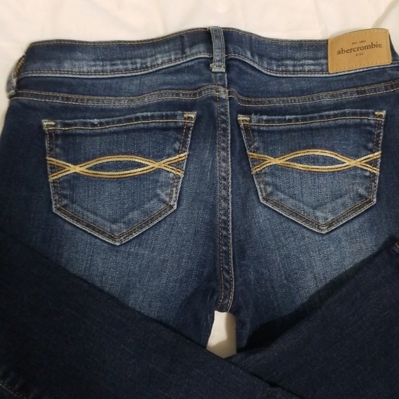 Abercrombie Jean's - Picture 5 of 6